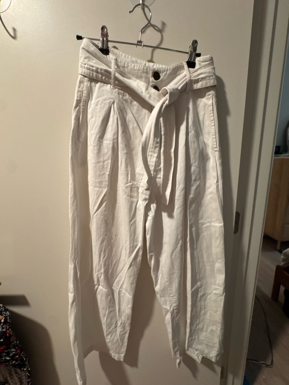 Billabong White High-Waist Tie Pant